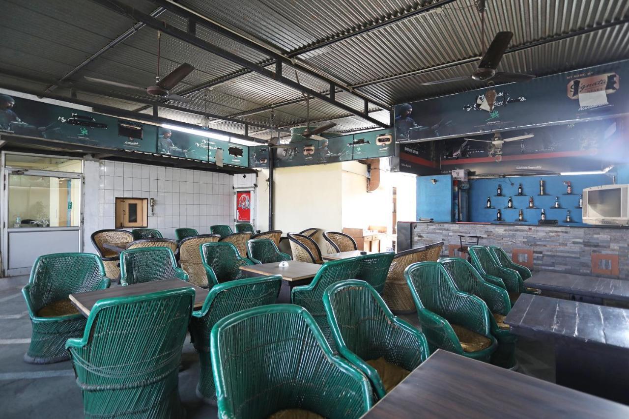 ג'איפור Flagship 10282 Hotel Rishi מראה חיצוני תמונה