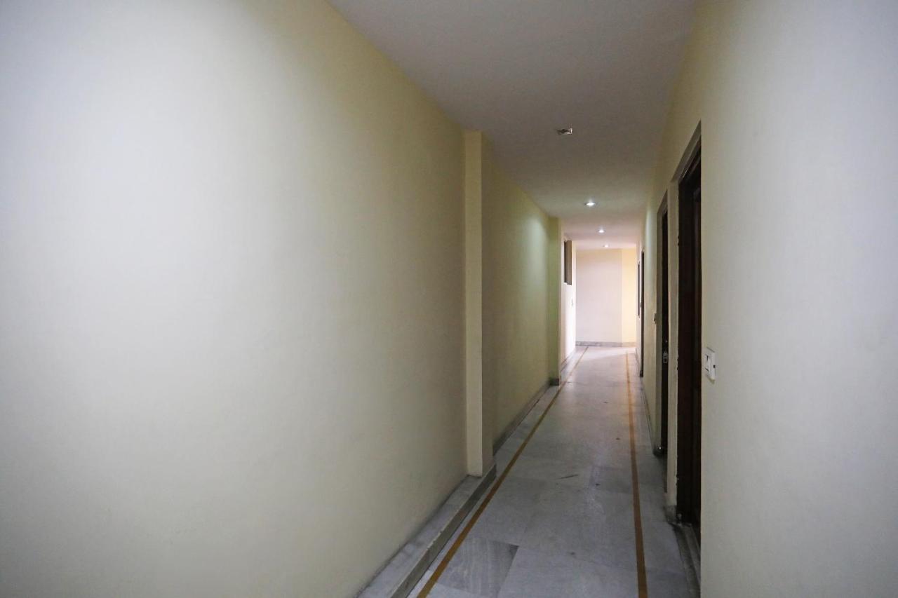 ג'איפור Flagship 10282 Hotel Rishi מראה חיצוני תמונה